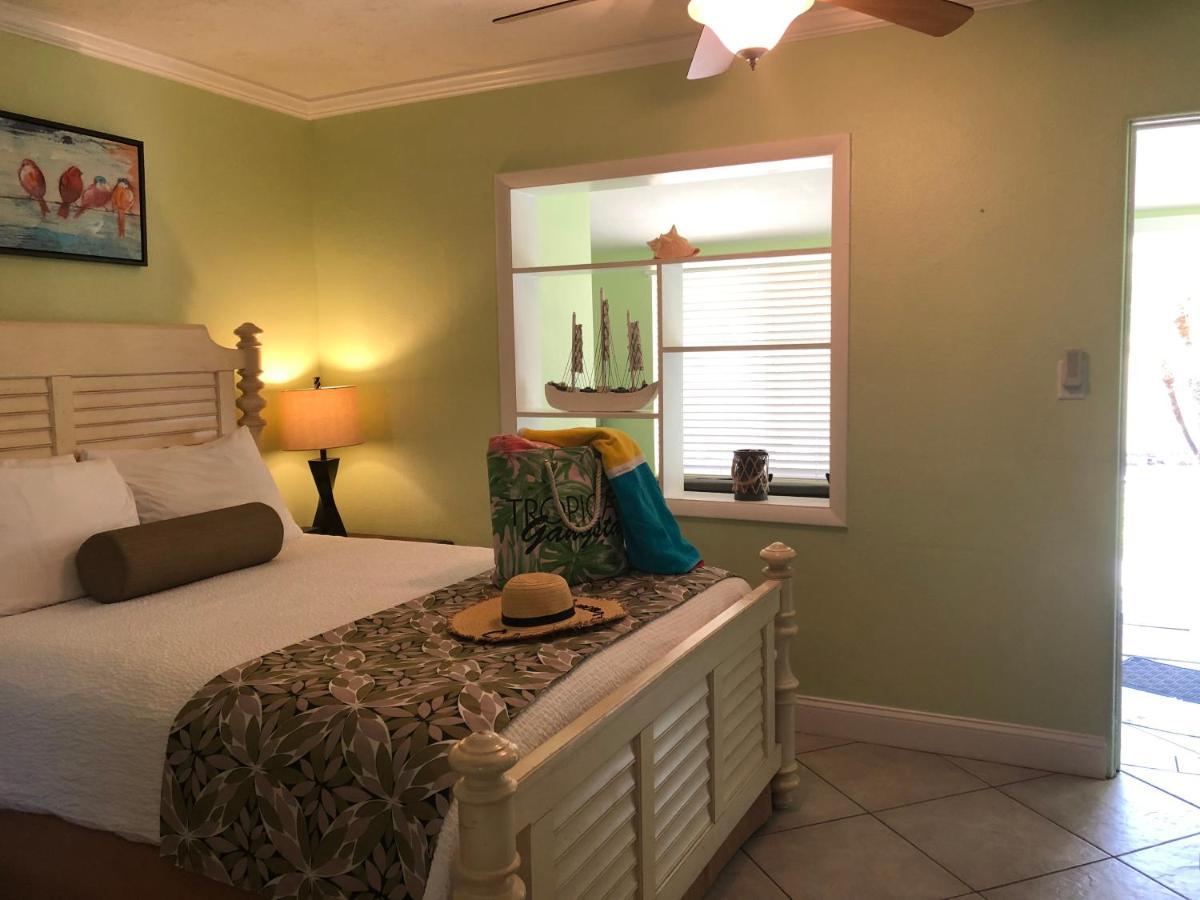 Tropical Beach Resorts - Sarasota سيستا كي المظهر الخارجي الصورة