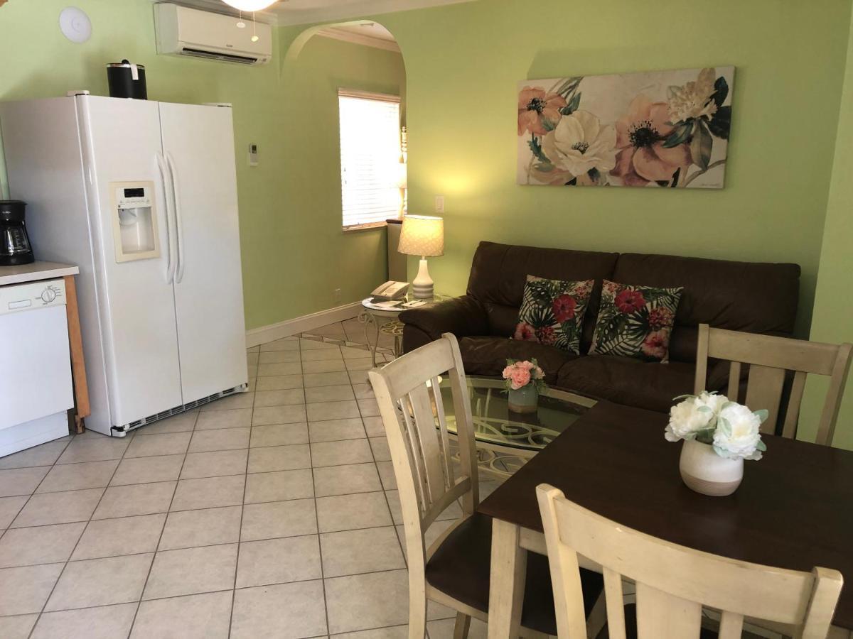 Tropical Beach Resorts - Sarasota سيستا كي المظهر الخارجي الصورة