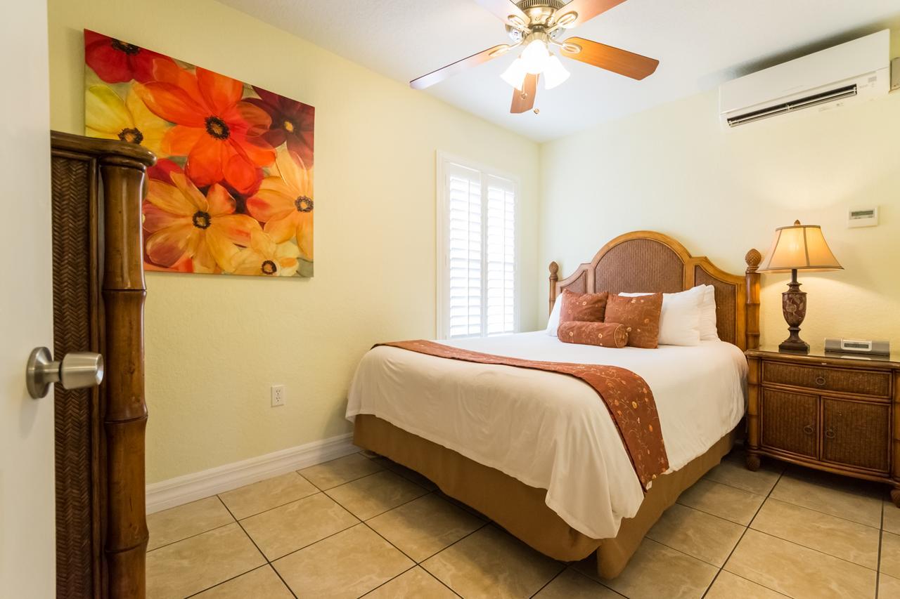 Tropical Beach Resorts - Sarasota سيستا كي المظهر الخارجي الصورة