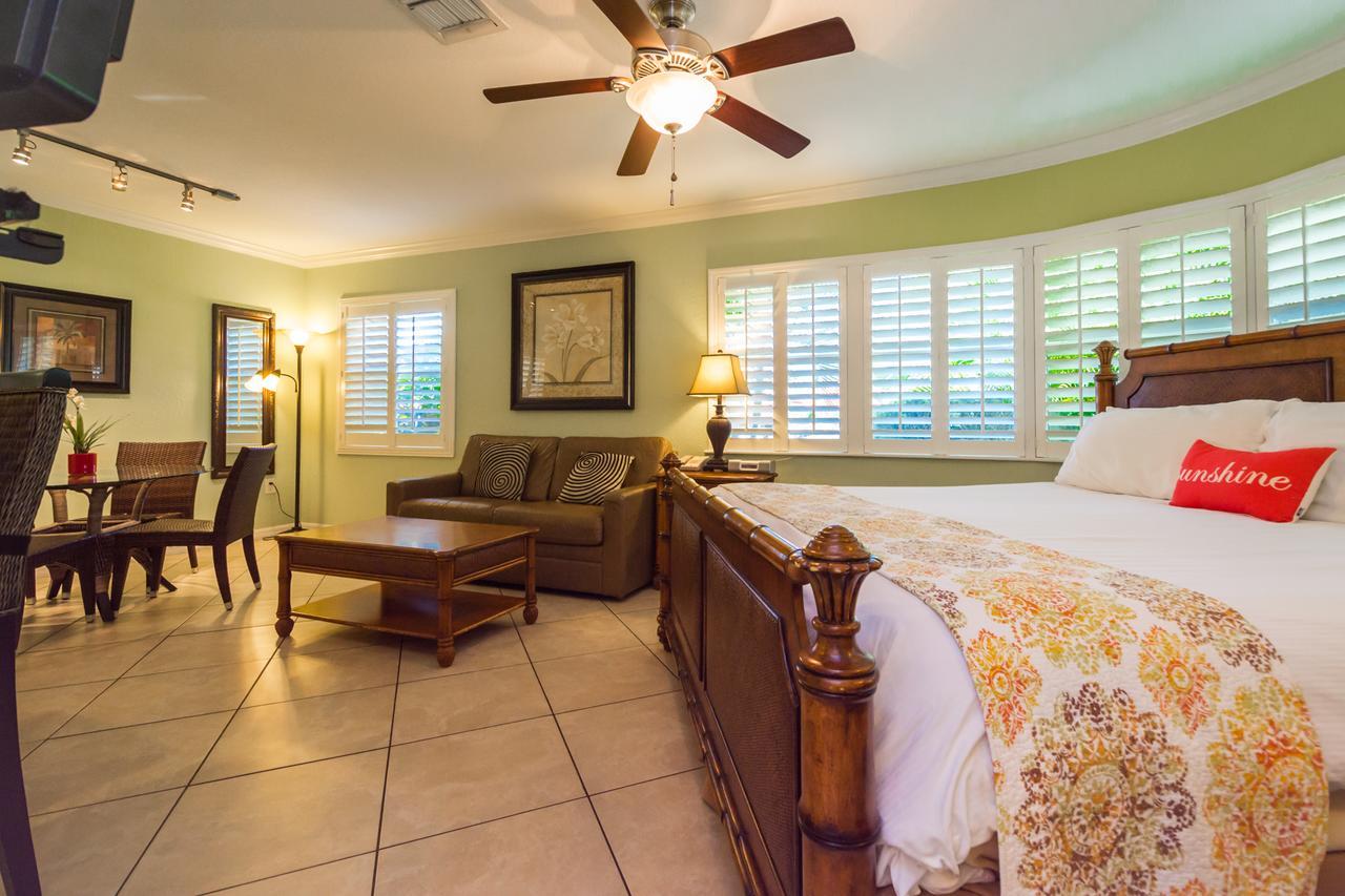 Tropical Beach Resorts - Sarasota سيستا كي المظهر الخارجي الصورة