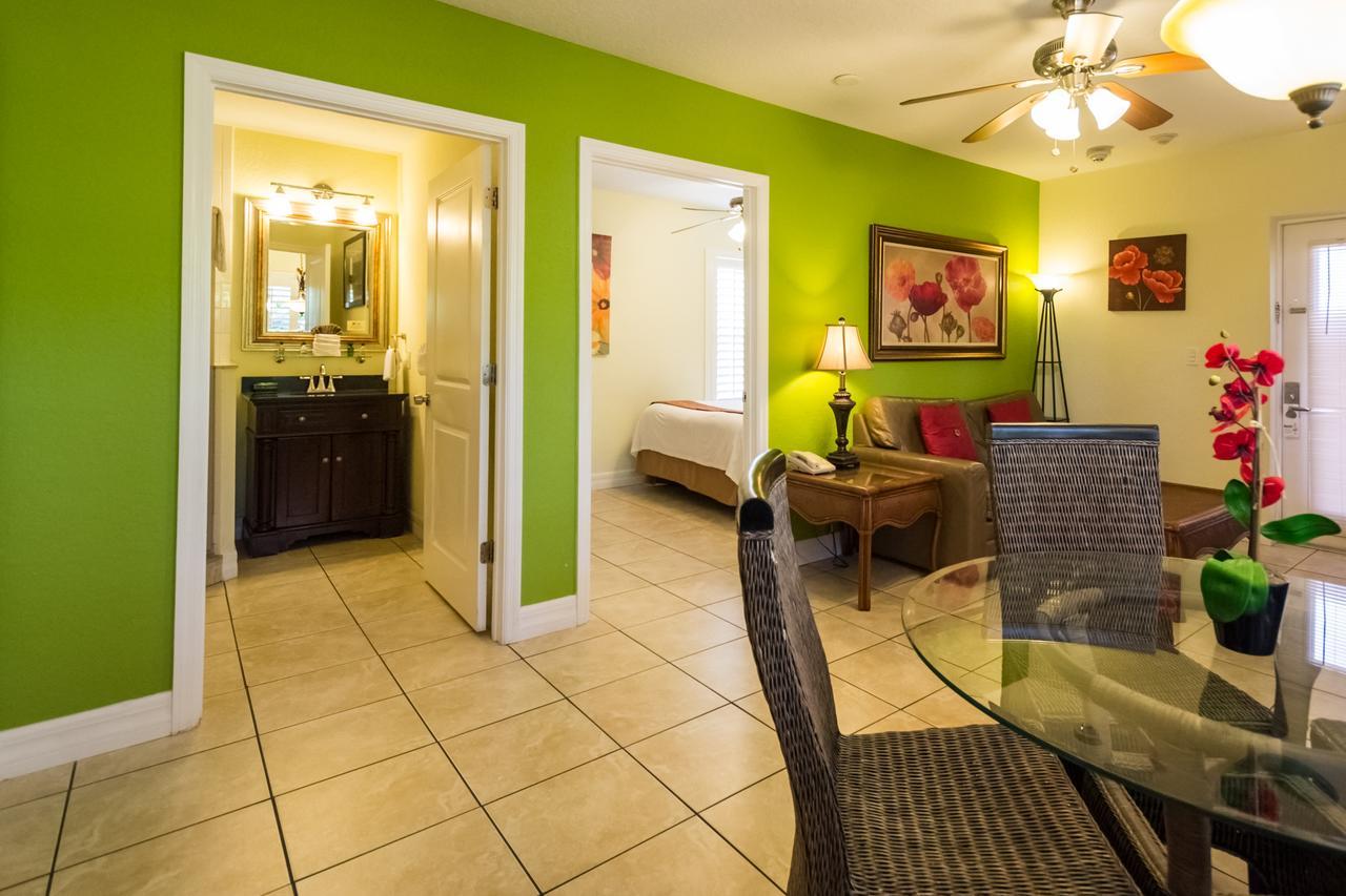 Tropical Beach Resorts - Sarasota سيستا كي المظهر الخارجي الصورة